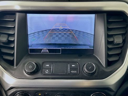 Used 2020 GMC Acadia SLE w/ Driver Convenience Package image 13