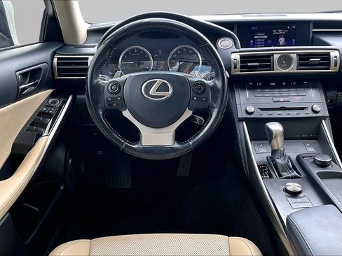 Used 2016 Lexus IS 300 AWD w/ Premium Package image 5