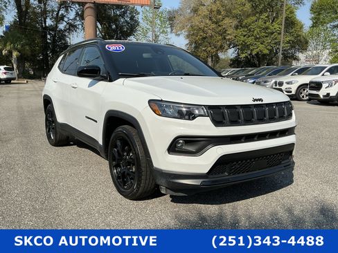 Used 2022 Jeep Compass Altitude image 7