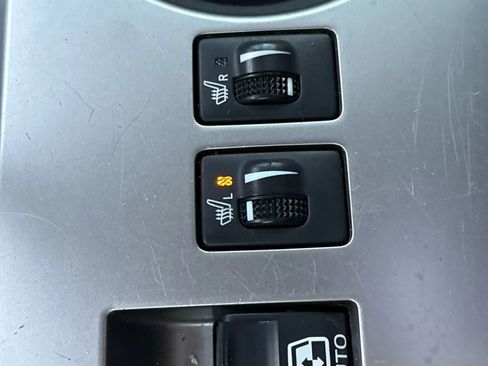 Used 2014 Toyota 4Runner SR5 Premium image 40