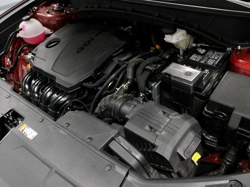 Certified 2025 Hyundai Tucson SE AWD/4WD image 16