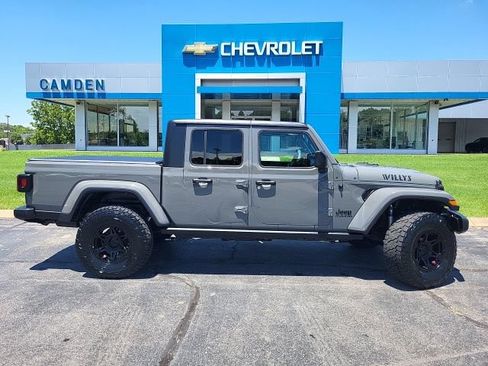 Used 2022 Jeep Gladiator Sport AWD/4WD image 22
