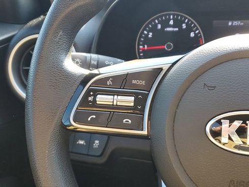 Used 2021 Kia Forte LXS image 22