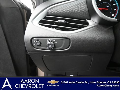 New 2024 Chevrolet Malibu LT FWD image 13
