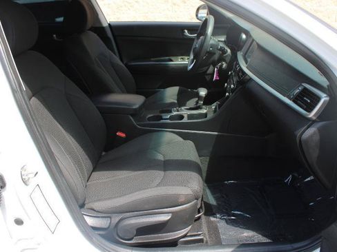 Used 2020 Kia Optima LX FWD image 10