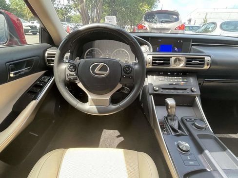 Used 2015 Lexus IS 250 RWD image 12