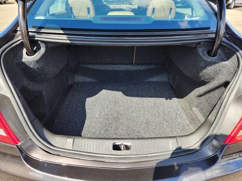 Used 2014 Buick LaCrosse Leather FWD image 25