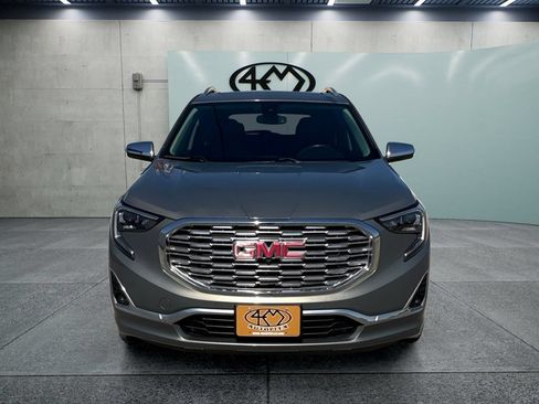 Used 2018 GMC Terrain Denali w/ Advanced Safety Package FWD image 8