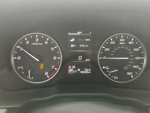 Used 2024 Subaru Crosstrek 2.0i Premium AWD/4WD image 21
