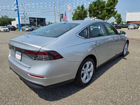 Certified 2025 Honda Accord LX image 5