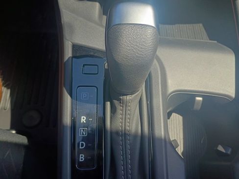 New 2026 Nissan Sentra SV w/ SV Convenience Package FWD image 18