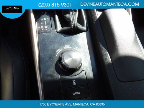 Used 2014 Lexus IS 250 w/ Navigation Package image 21