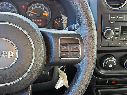 Used 2016 Jeep Compass Sport w/ Power Value Group image 16