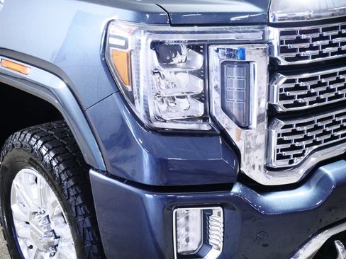 Used 2020 GMC Sierra 2500 Denali w/ Denali Ultimate Package AWD/4WD image 16