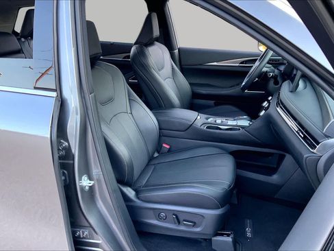 Used 2026 INFINITI QX60 Luxe AWD/4WD image 9