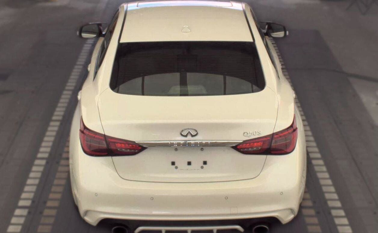 Used 2018 INFINITI Q50 Sport w/ Sensory Package (Sport) RWD image 19