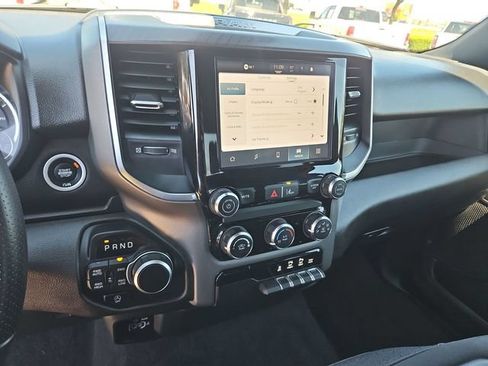Used 2025 RAM 1500 Big Horn AWD/4WD image 11