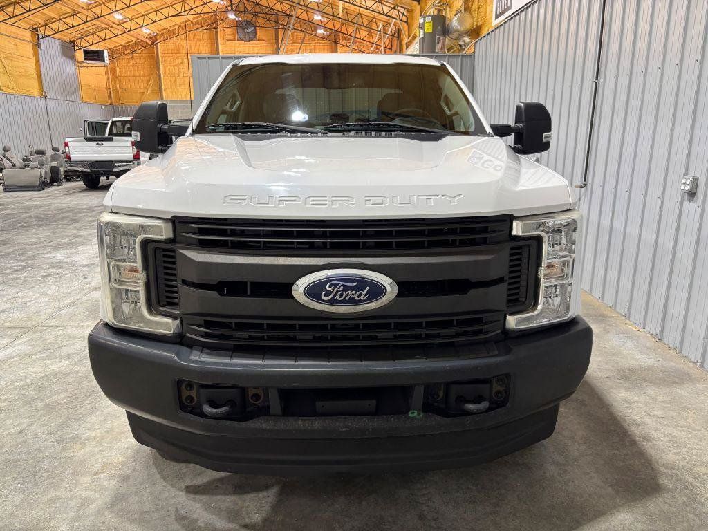 Used 2019 Ford F250 XL w/ Power Equipment Group AWD/4WD image 7