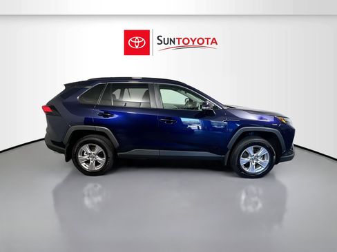 Used 2025 Toyota RAV4 XLE w/ Convenience Package image 2