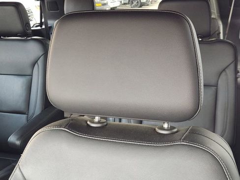 Used 2021 Chevrolet Tahoe LT w/ LT Signature Package image 21