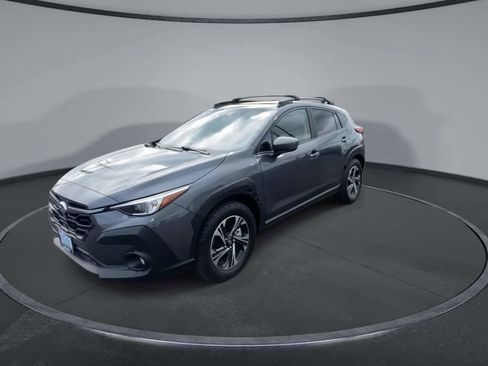 Used 2024 Subaru Crosstrek 2.0i Premium AWD/4WD image 4
