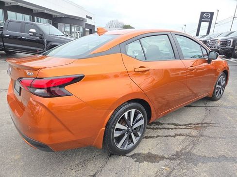 Used 2020 Nissan Versa SR w/ Convenience Package image 5