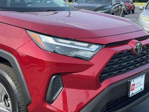Used 2023 Toyota RAV4 XLE w/ Convenience Package AWD/4WD image 7