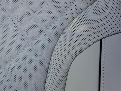 New 2025 Genesis GV80 3.5T Prestige image 8