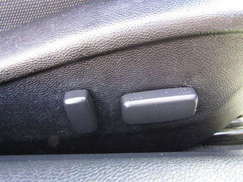 Used 2014 Chevrolet Camaro LT image 27