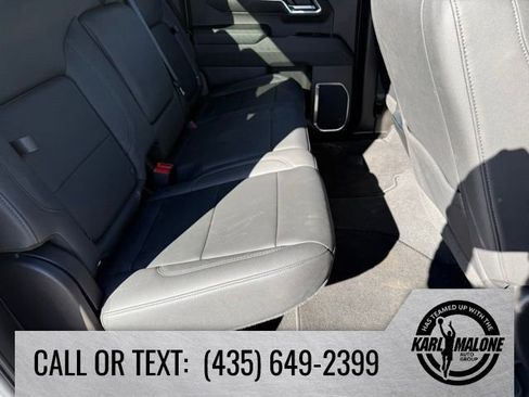 Used 2023 GMC Sierra 1500 SLT w/ SLT Convenience Package AWD/4WD image 35