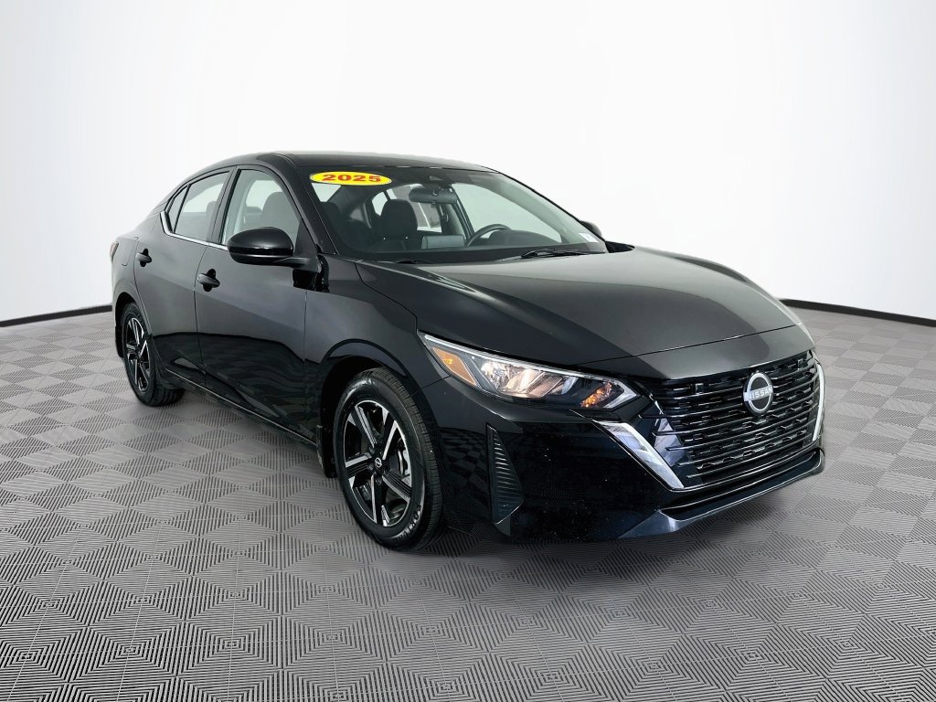 Used 2025 Nissan Sentra SV FWD image 3
