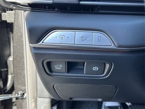 Used 2026 Genesis GV80 2.5T image 25