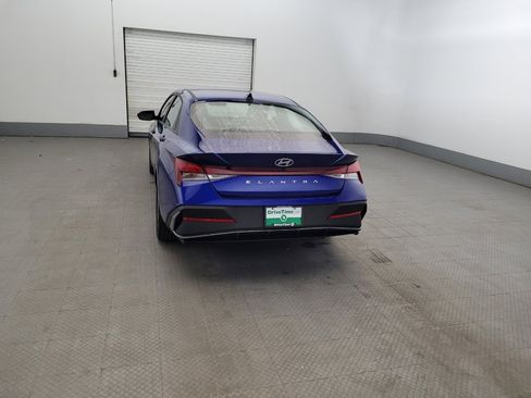 Used 2024 Hyundai Elantra SEL FWD image 6