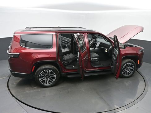 New 2026 Jeep Grand Wagoneer image 67