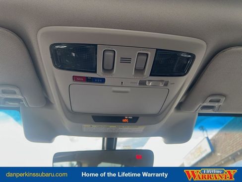 Used 2017 Subaru Outback 2.5i Limited image 22