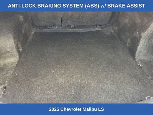 Used 2025 Chevrolet Malibu LS FWD image 10