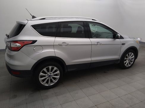 Used 2018 Ford Escape Titanium FWD image 10