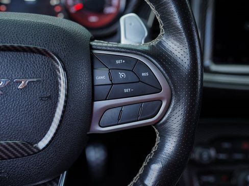 Used 2019 Dodge Challenger SRT Hellcat Redeye image 29