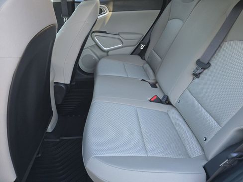 New 2025 Kia Soul LX image 8
