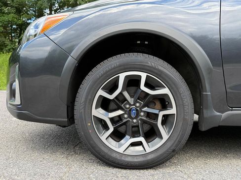 Used 2017 Subaru Crosstrek 2.0i Limited AWD/4WD image 7