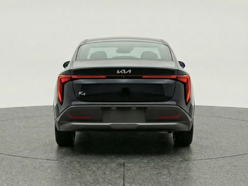 Used 2025 Kia K4 LXS FWD image 7