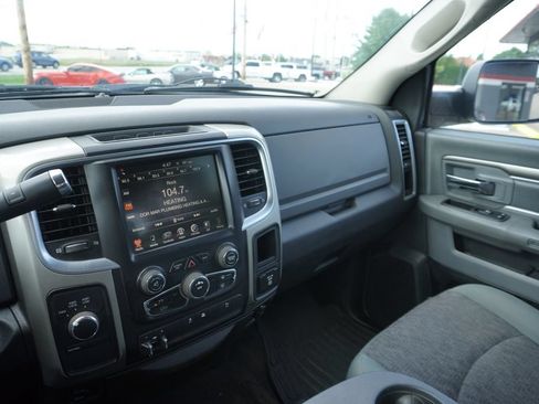 Used 2015 RAM 3500 SLT w/ Luxury Group AWD/4WD image 19