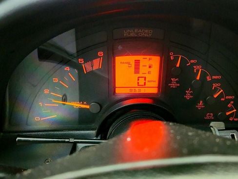 Used 1991 Chevrolet Corvette Convertible RWD image 16