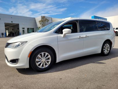Used 2019 Chrysler Pacifica Touring Plus