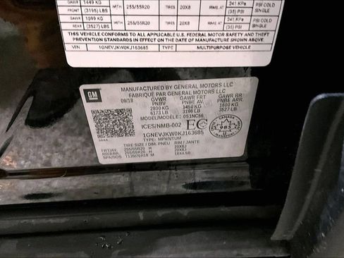 Used 2019 Chevrolet Traverse RS image 19