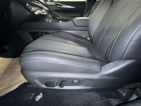 Certified 2026 INFINITI QX60 Luxe w/ Family Package image 14