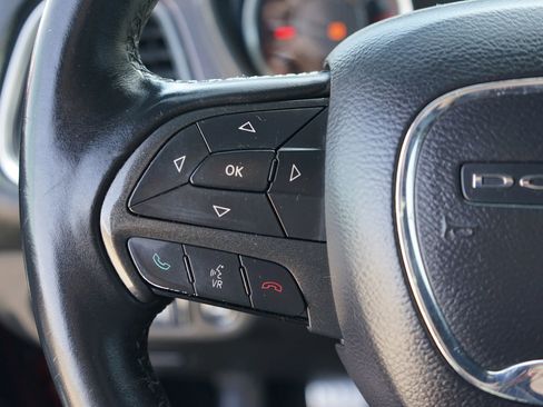 Used 2016 Dodge Challenger R/T w/ Driver Convenience Group image 28