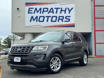 Used 2017 Ford Explorer XLT w/ Equipment Group 202A
