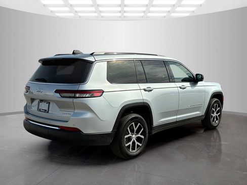 Used 2024 Jeep Grand Cherokee L Limited w/ Luxury Tech Group II AWD/4WD image 5