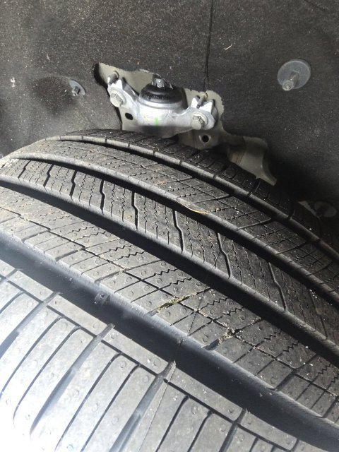 Certified 2023 Ford Explorer Limited w/ Limited Technology Package RWD image 13